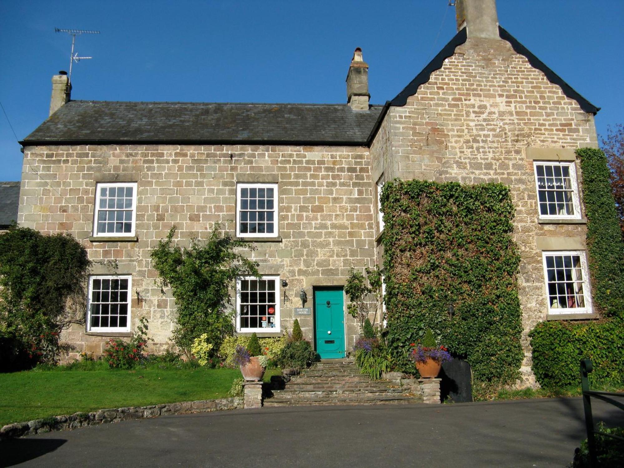 Norton House Bed & Breakfast & Cottages Whitchurch  Exterior photo